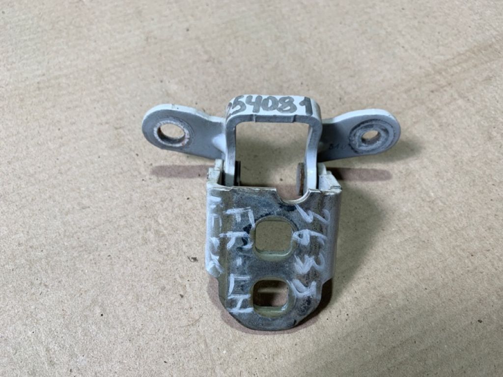 5074256AB | Петля двері верхня передн. лів. JEEP COMPASS 06-16