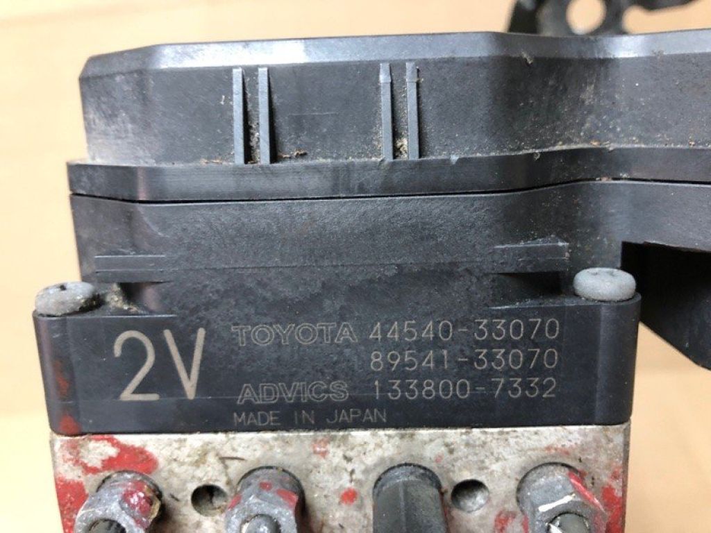 44050-33110 | Блок антиблокувальної системи TOYOTA SOLARA 03-09 - Фото 3