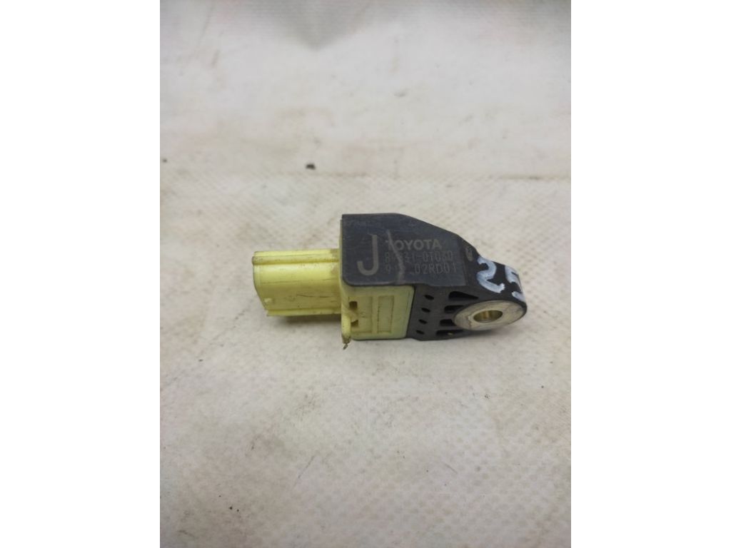 89831-0T030 | Датчик удару задн. прав. LEXUS RX350/450 09-15 - Фото 2