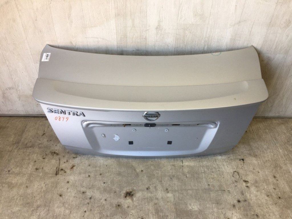H4300ZT5DA | Кришка багажника NISSAN SENTRA (B16) 06–12