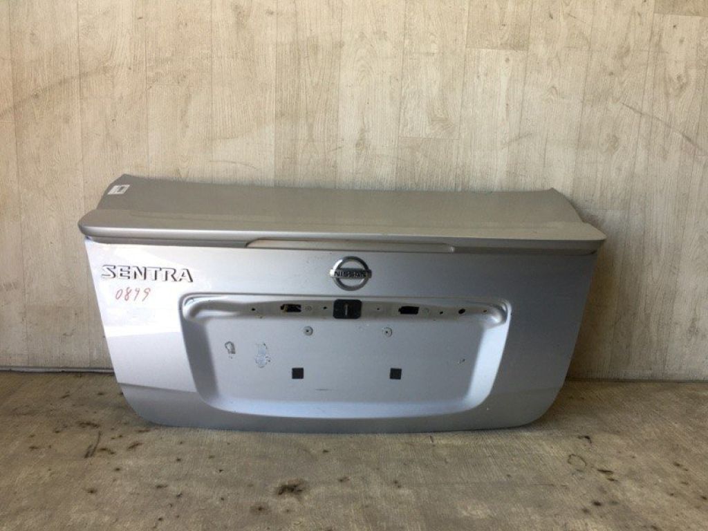 H4300ZT5DA | Кришка багажника NISSAN SENTRA (B16) 06–12 - Фото 3