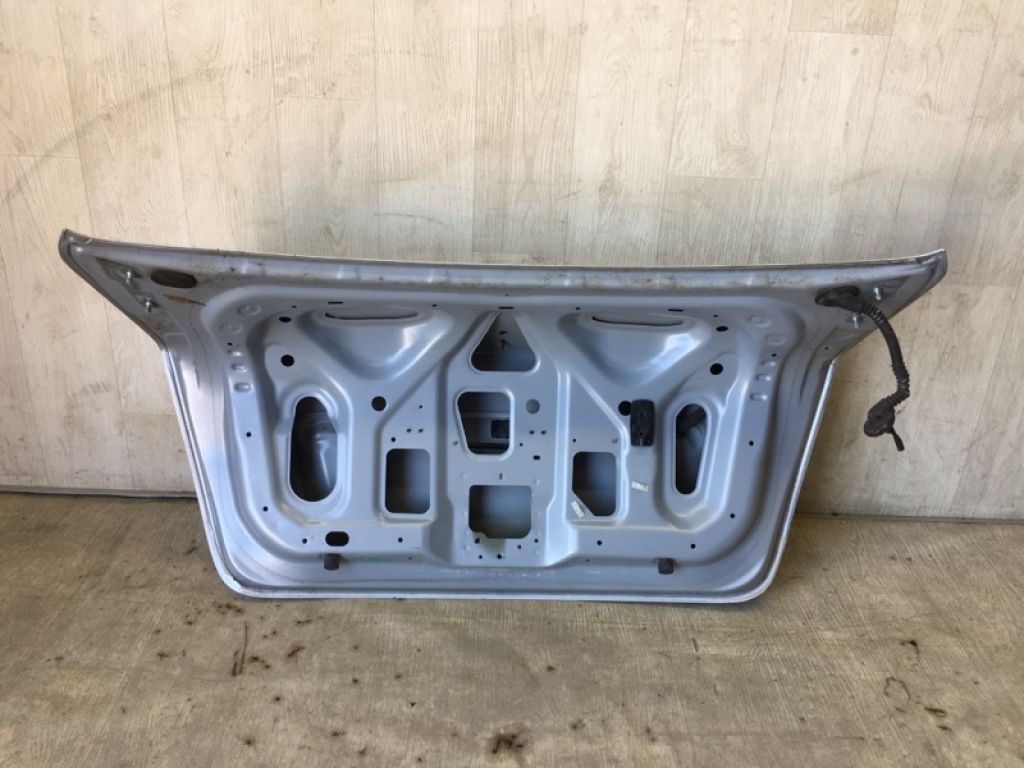 H4300ZT5DA | Кришка багажника NISSAN SENTRA (B16) 06–12 - Фото 9
