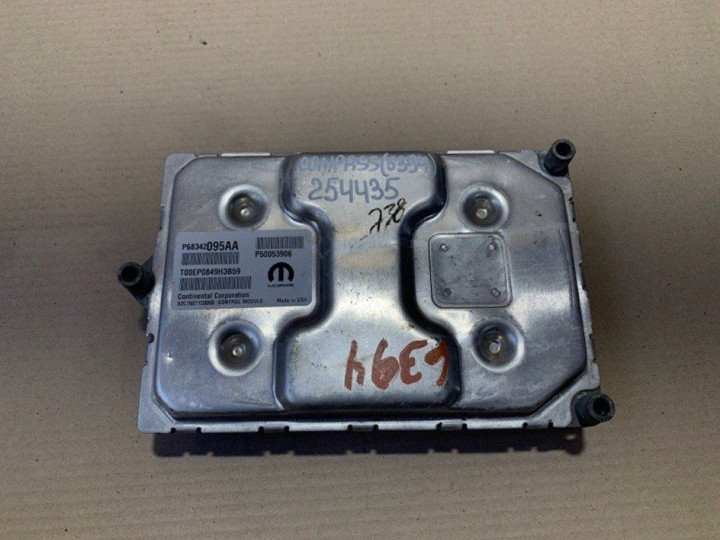 68342095AA | Блок управления двигателем JEEP COMPASS 17-21 - Фото 2