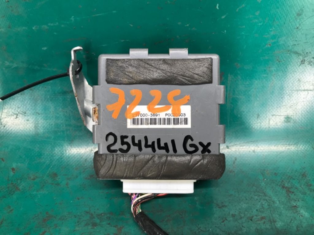 89730-60061 | Блок електронний LEXUS GX470 02-09