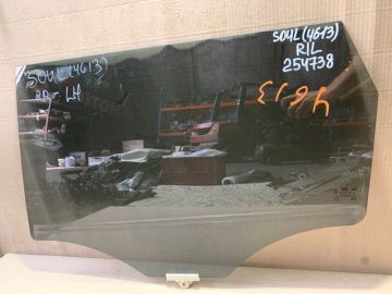 Скло дверей задн. лів. KIA SOUL PS 13-19