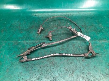 Датчик ABS передн. прав. TOYOTA SIENNA 11-16