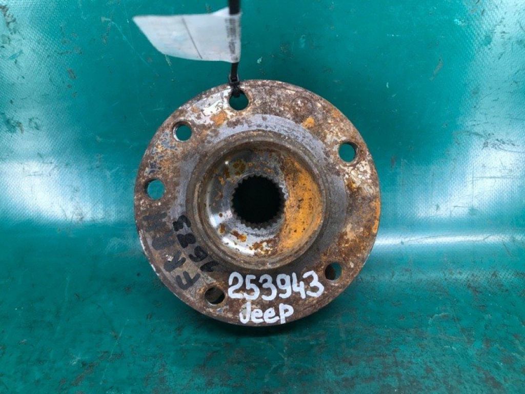 68141123AC | Маточина колеса передн. прав. JEEP CHEROKEE 14-