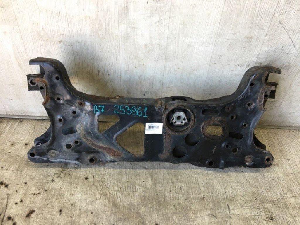 5C0 199 313 N | Балка передней подвески VOLKSWAGEN PASSAT B7 11-15