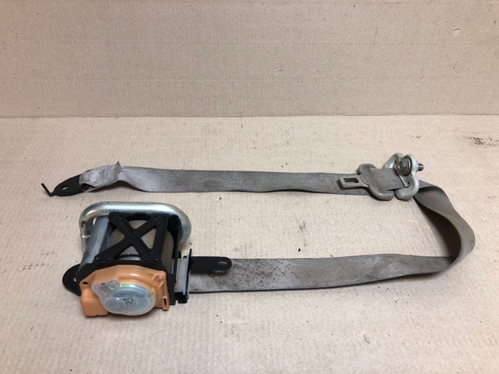 EHY4-57-L3035 | Ремінь безпеки прав. MAZDA CX-7 06-12