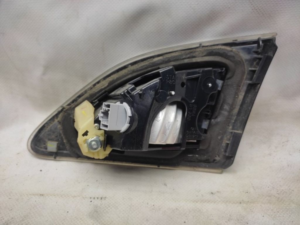 BBM4-51-3G0H | Фонарь внутренний задн. лев. MAZDA 3 BL 09-13 - Фото 2