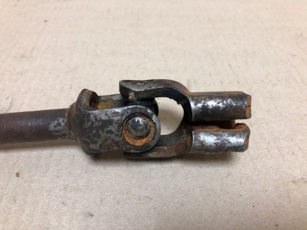 EH44-32-100C | Рульовий карданчик MAZDA CX-7 06-12 - Фото 3