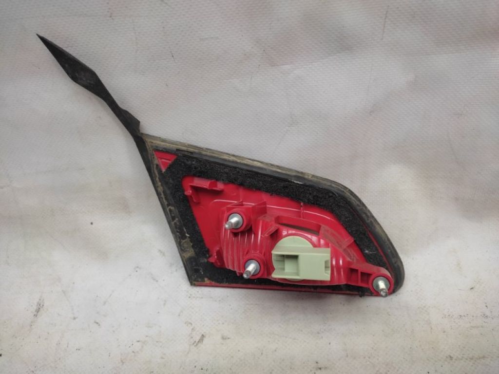 26540-JK60C | Ліхтар внутрішній задн. прав. INFINITI G25/G35/G37/Q40 06-14 - Фото 2