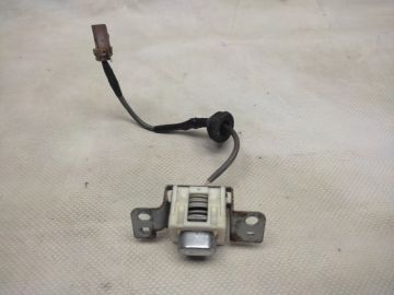 Кнопка открывания багажника наружная INFINITI G25/G35/G37/Q40 06-14