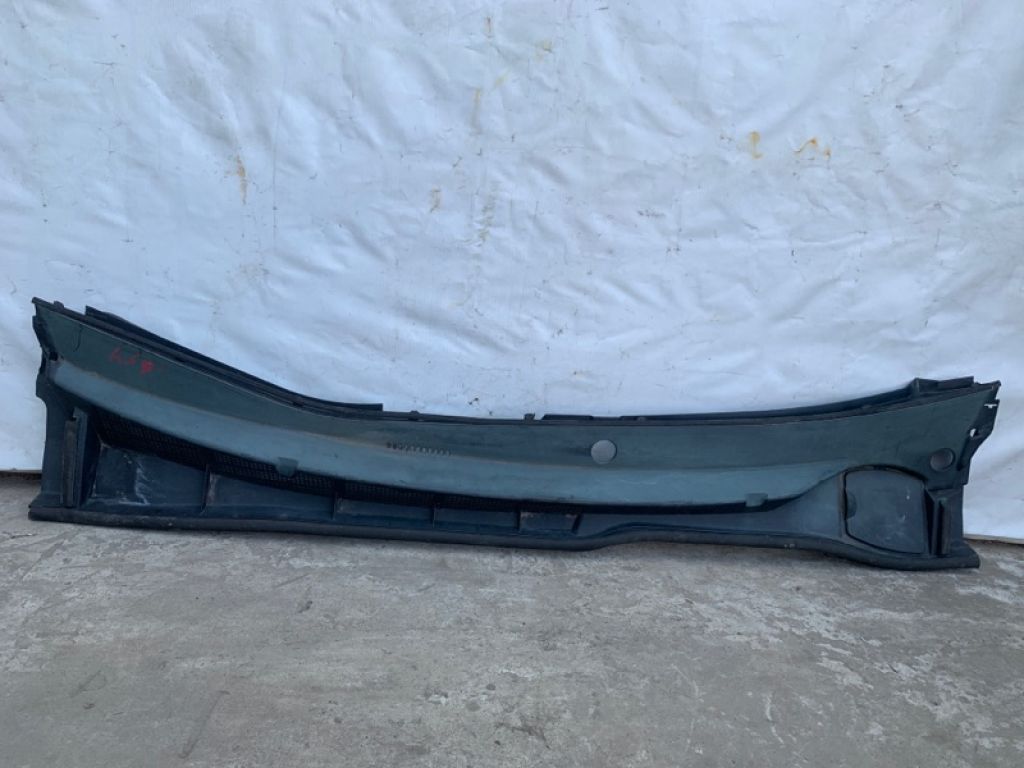 55708-08040 | Пластик под лобовое стекло / Жабо TOYOTA SIENNA 11-16