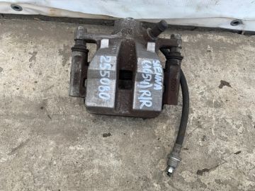 Суппорт тормозной задн. прав. TOYOTA SIENNA 11-16