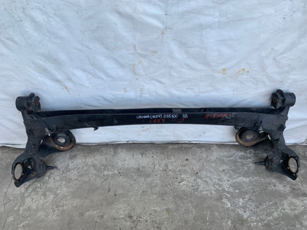 42110-08040 | Балка задней подвески TOYOTA SIENNA 11-16 - Фото 2