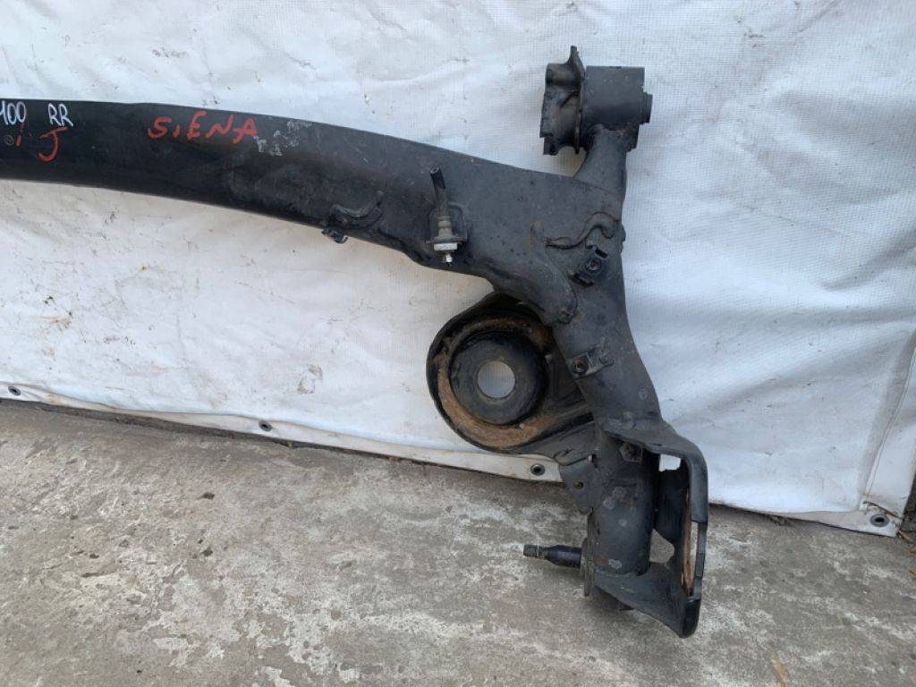 42110-08040 | Балка задней подвески TOYOTA SIENNA 11-16 - Фото 3