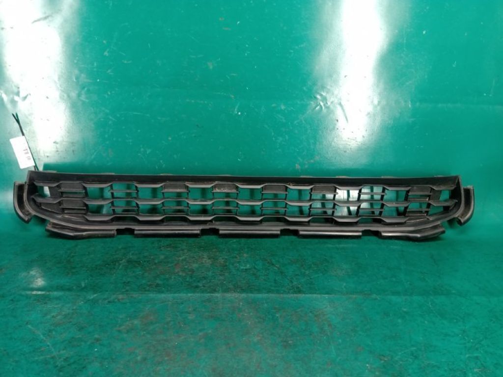 6402A272 | Решетка переднего бампера MITSUBISHI ASX / OUTLANDER SPORT 10-21