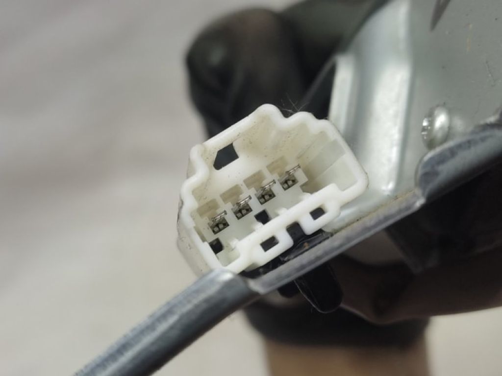 28710-CB000 | Моторчик склоочисника задн. NISSAN MURANO Z50 02-07 - Фото 4