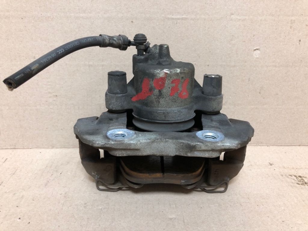 CV6Z-2B121-A | Суппорт тормозной передн. лев. FORD FOCUS 10-18 - Фото 3