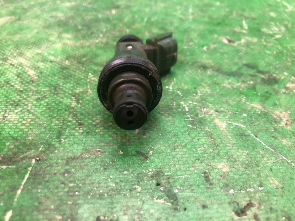 23209-20020 | Форсунка паливна LEXUS ES300 96-01 - Фото 2