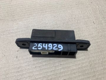 Кнопка открывания багажника наружная TOYOTA SIENNA 11-16