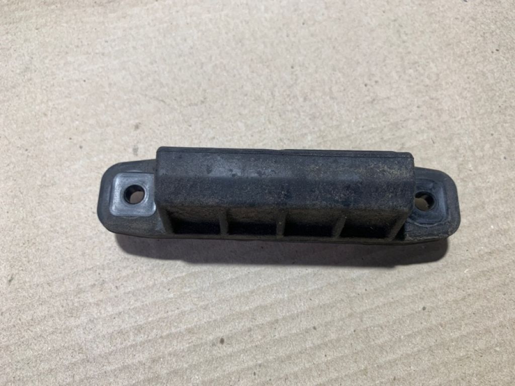 84840-0T010 | Кнопка открывания багажника наружная TOYOTA SIENNA 11-16 - Фото 3