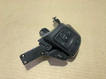Кнопки на руль прав. TOYOTA SIENNA 11-16