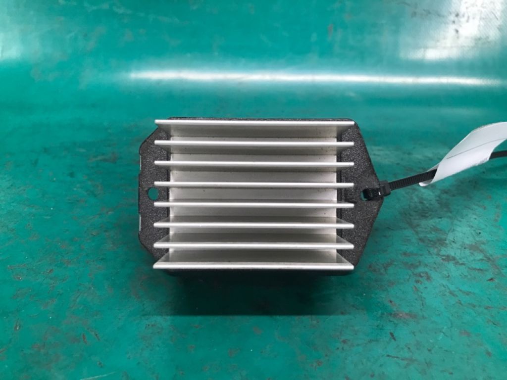 73533XA00A | Резистор пічки SUBARU TRIBECA B10 07-13