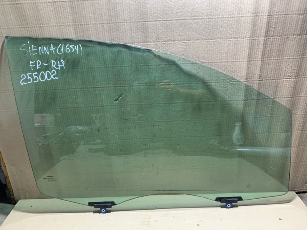 68101-08051 | Скло дверей передн. прав. TOYOTA SIENNA 11-16