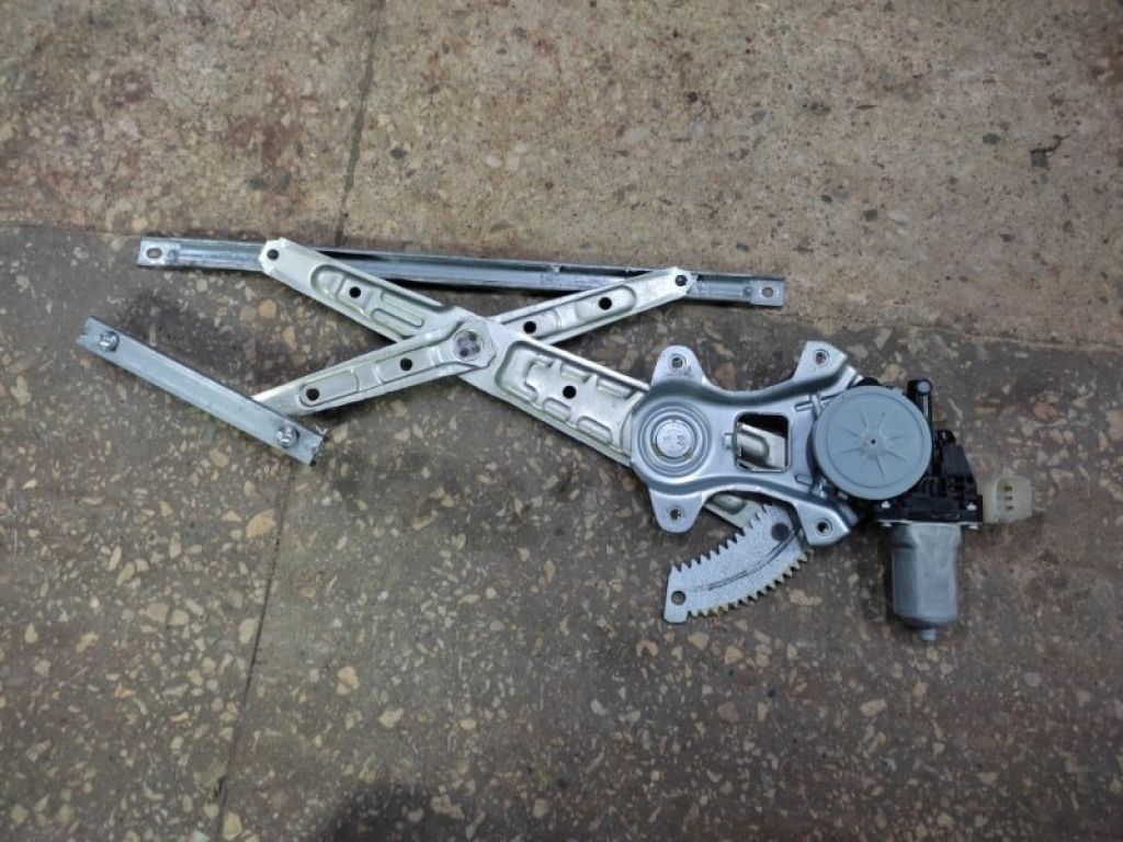 82720-EG000 | Стеклоподъемник задн. прав. NISSAN MURANO Z51 07-14 - Фото 2