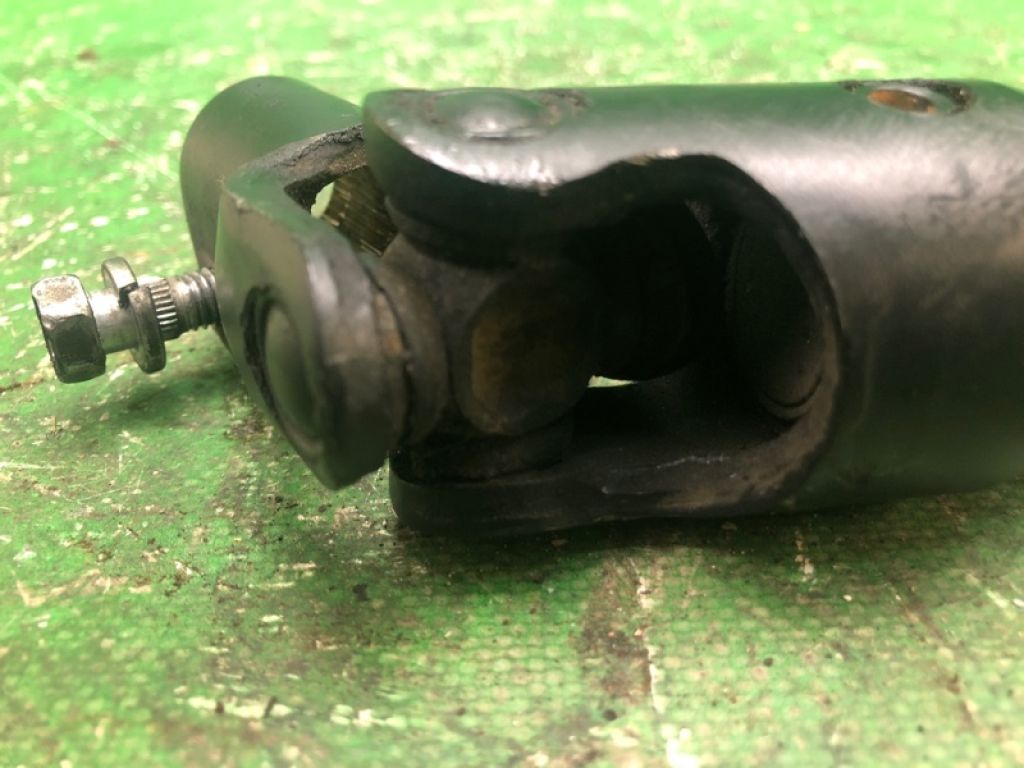 45220-33270 | Рулевой карданчик TOYOTA SOLARA 03-09 - Фото 2