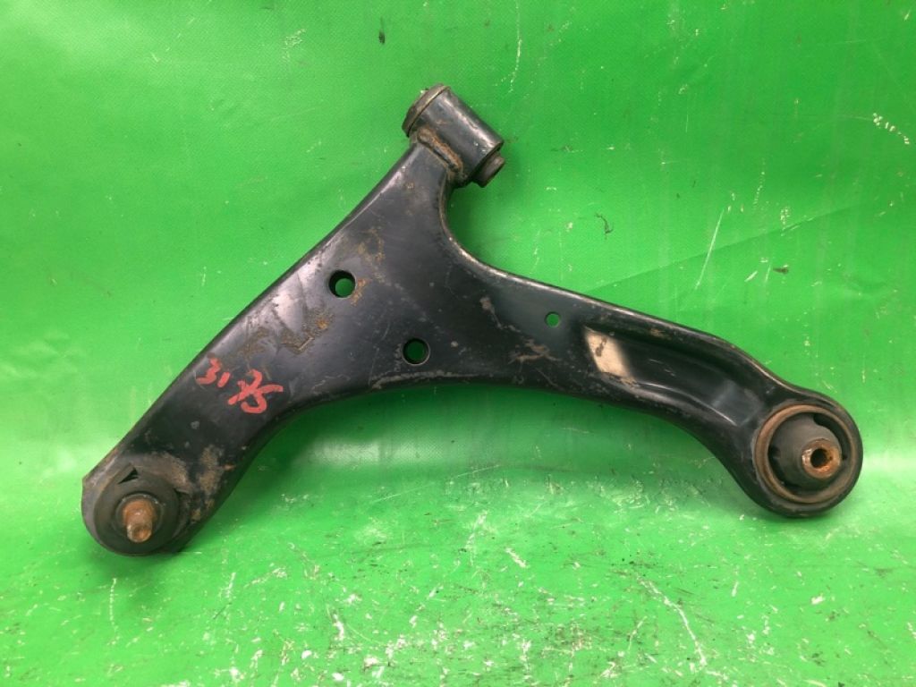 45202-65J00 | Важіль передньої підвіски нижній лів. SUZUKI GRAND VITARA 05-15