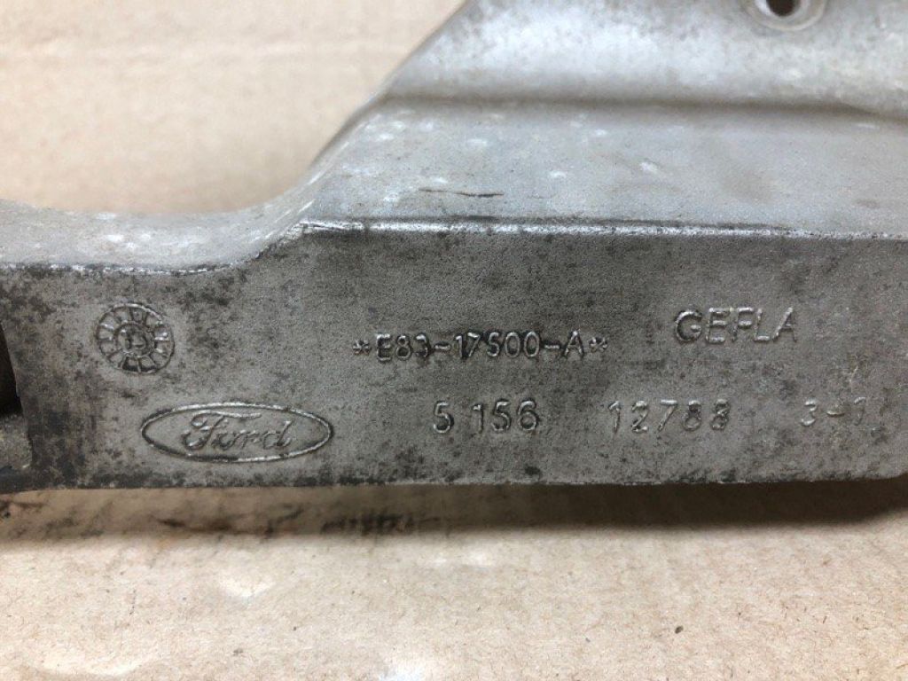 BE8Z-17566-A | Трапеция стеклоочистителей FORD FIESTA 08-17 - Фото 3