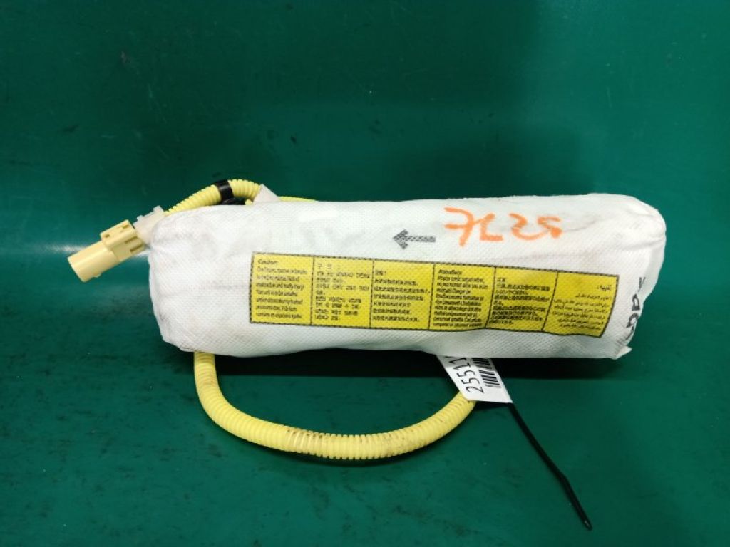 88920-3Q000 | Подушка безопасности в сиденье прав. HYUNDAI SONATA YF 10-14