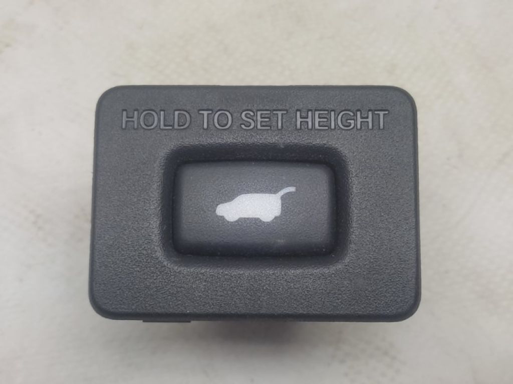 35370-TJB-A01 | Кнопка закрывания крышки багажника ACURA RDX 19-