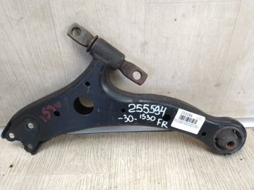 Рычаг передней подвески нижний прав. TOYOTA CAMRY 30 02-06
