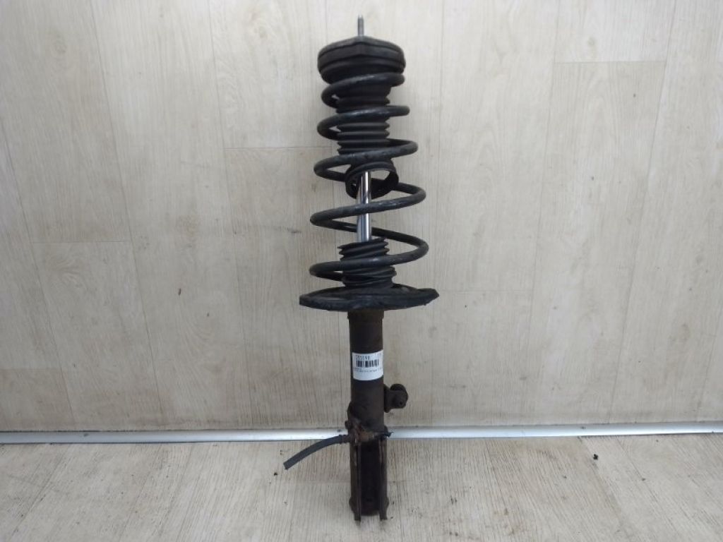 48520-A9250 | Амортизатор передн. лев. TOYOTA CAMRY 30 02-06