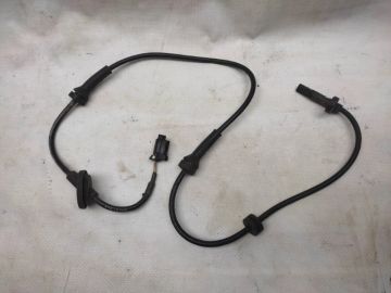 Датчик ABS передн. прав. NISSAN TEANA J31 03-07