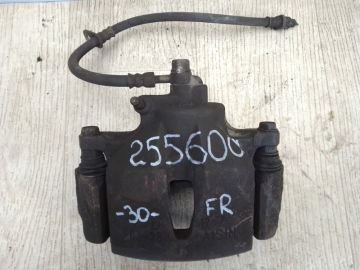 Суппорт тормозной передн. прав. TOYOTA CAMRY 30 02-06