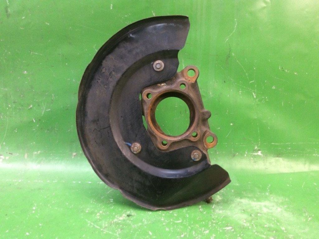 5171102AC | Кулак поворотний передн. прав. DODGE JOURNEY 08-20