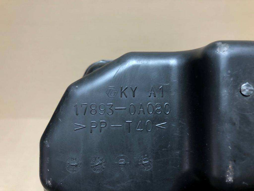 17893-0A080 | Резонатор повітряного фільтра TOYOTA SOLARA 03-09 - Фото 3