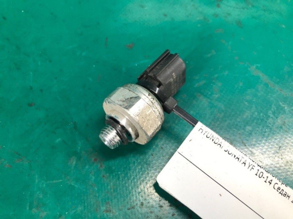 97721-3K000 | Датчик давления кондиционера HYUNDAI SONATA YF 10-14