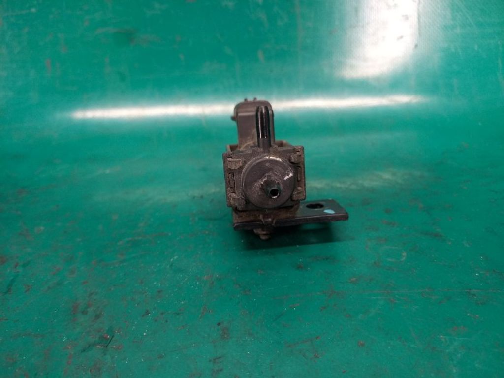 28324-2G700 | Клапан электромагнитный (вакуумный) HYUNDAI SONATA YF 10-14 - Фото 3