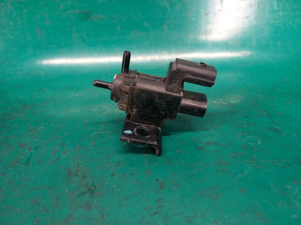 28324-2G700 | Клапан электромагнитный (вакуумный) HYUNDAI SONATA YF 10-14 - Фото 4