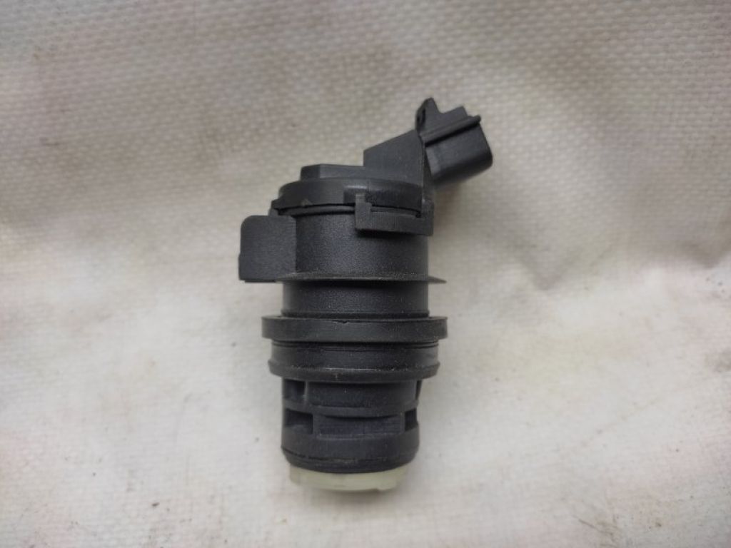 85330-60190 | Насос омивача скла TOYOTA COROLLA 150 06-13 - Фото 2