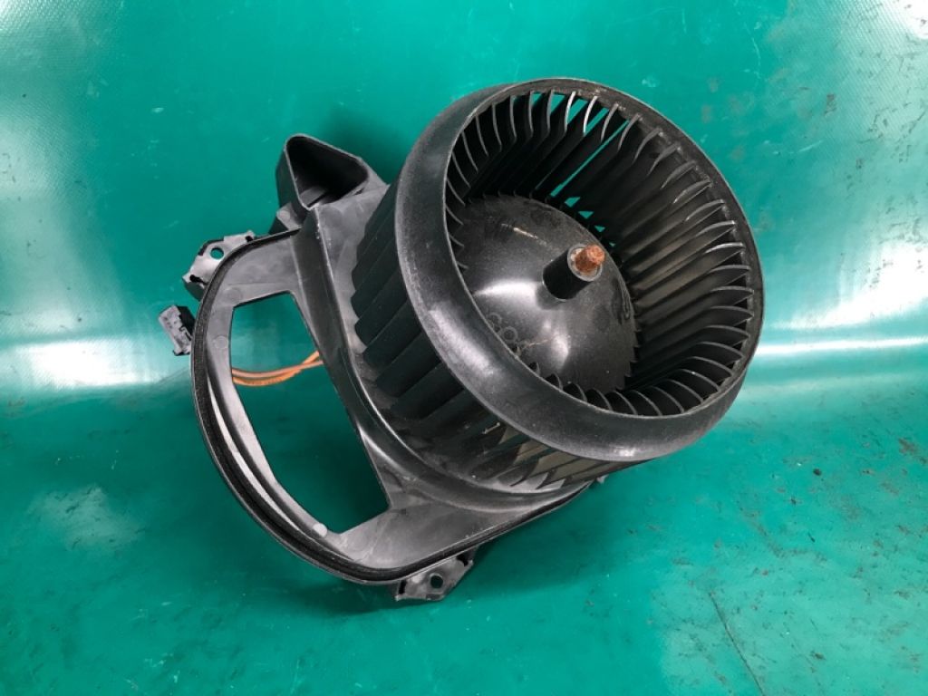 27120-5DF0B | Моторчик печки INFINITI QX30 16-20 - Фото 3