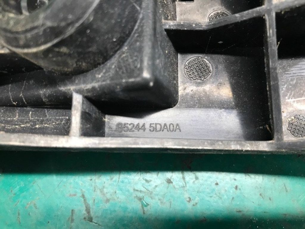 85244-5DA0A | Кронштейн заднего бампера прав. INFINITI QX30 16-20 - Фото 5