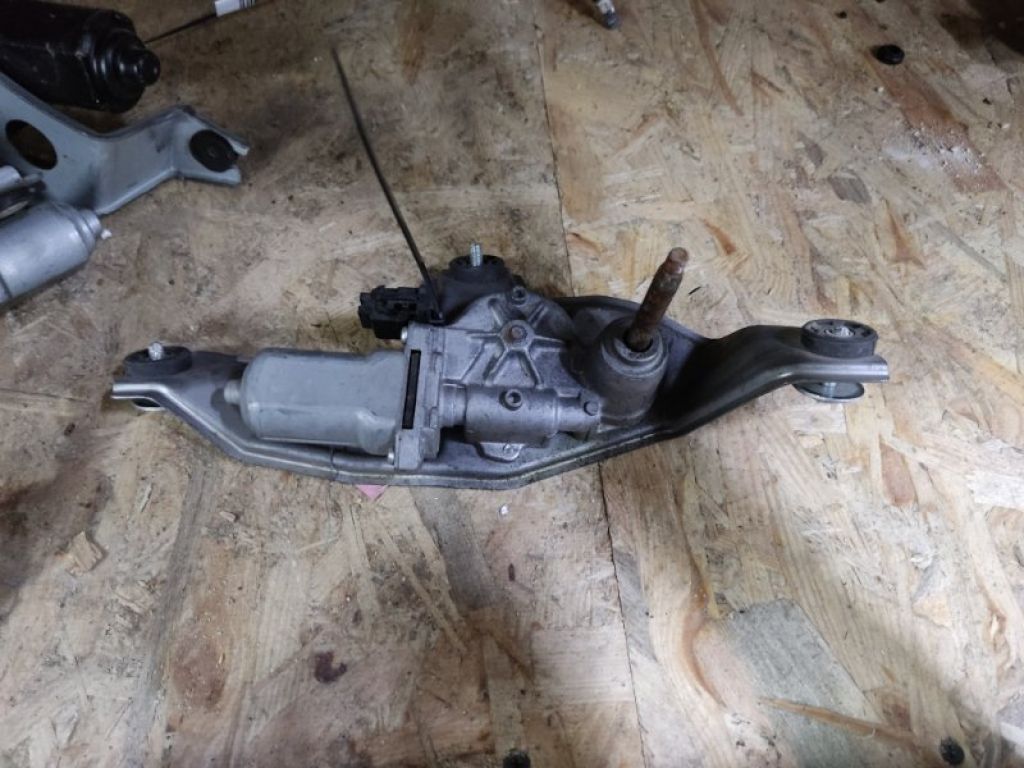 KD53-67-450 | Моторчик стеклоочистителя задн. MAZDA CX-5 (KE) 11-17