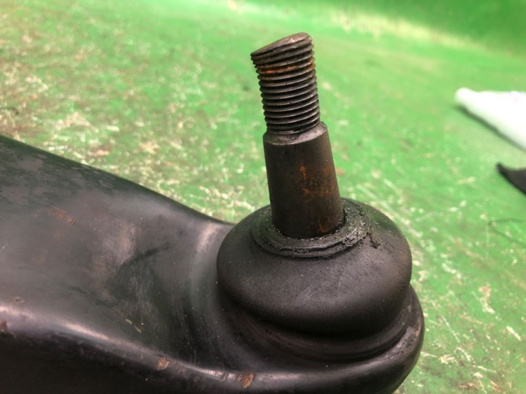 MN161705 | Рычаг передней подвески нижний лев. MITSUBISHI GALANT 03-12 - Фото 5